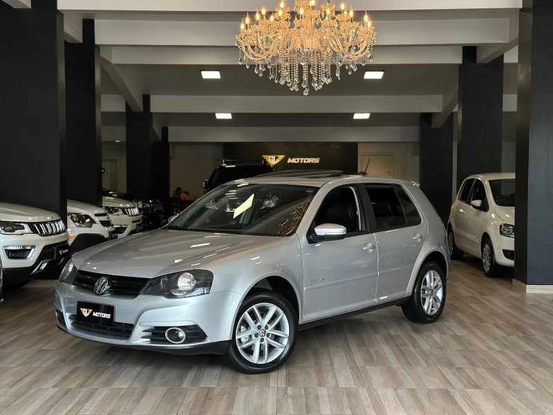 GOLF 2.0 MI COMFORTLINE 8V GASOLINA 4P AUTOMÁTICO - 2013 - CAXIAS DO SUL