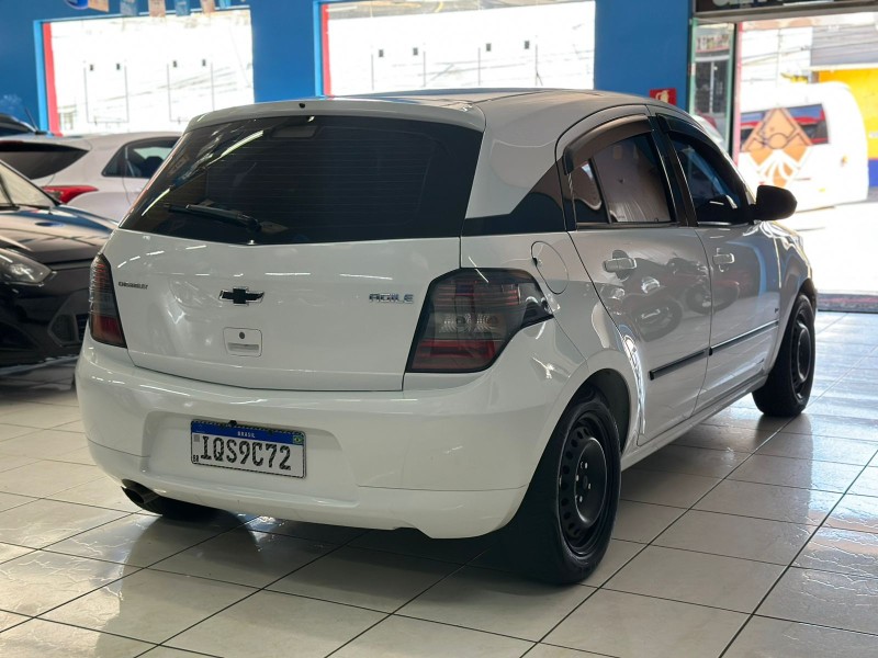 AGILE 1.4 MPFI LT 8V FLEX 4P MANUAL - 2010 - CAXIAS DO SUL