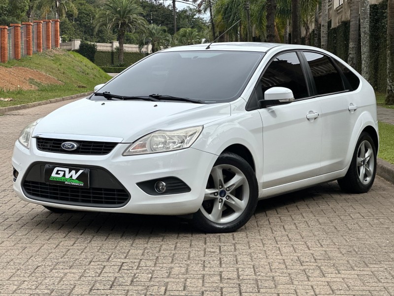 focus 1.6 s 16v flex 4p manual 2012 caxias do sul