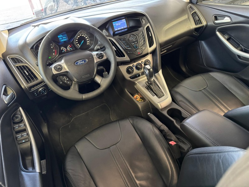 FOCUS 1.6 SE 16V FLEX 4P AUTOMÁTICO - 2015 - CAXIAS DO SUL