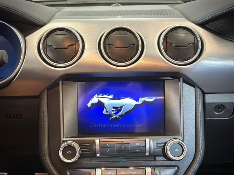 MUSTANG 5.0 GT PREMIUM COUPÉ V8 32V GASOLINA 2P AUTOMÁTICO - 2019 - IVOTI