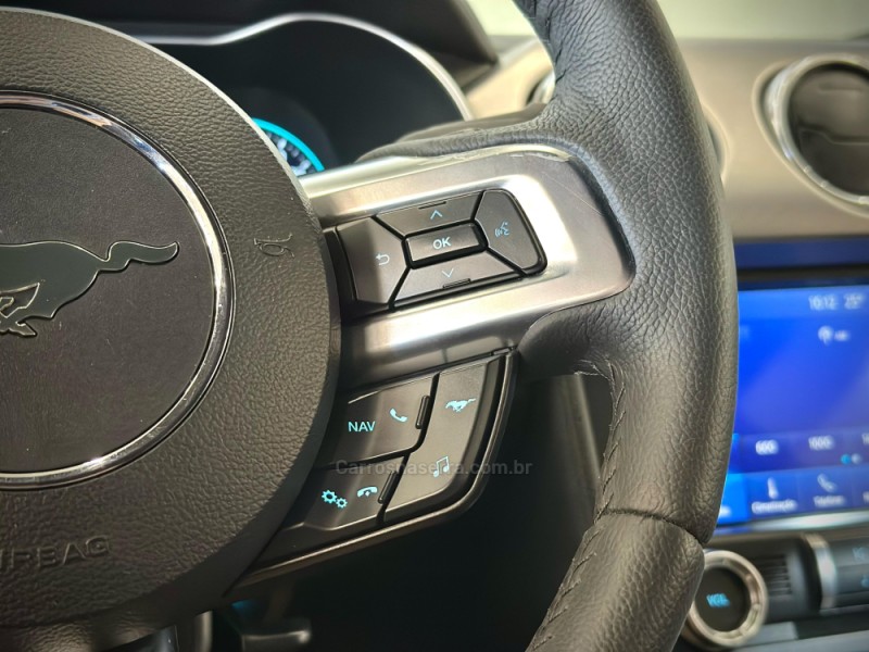 MUSTANG 5.0 GT PREMIUM COUPÉ V8 32V GASOLINA 2P AUTOMÁTICO - 2019 - IVOTI