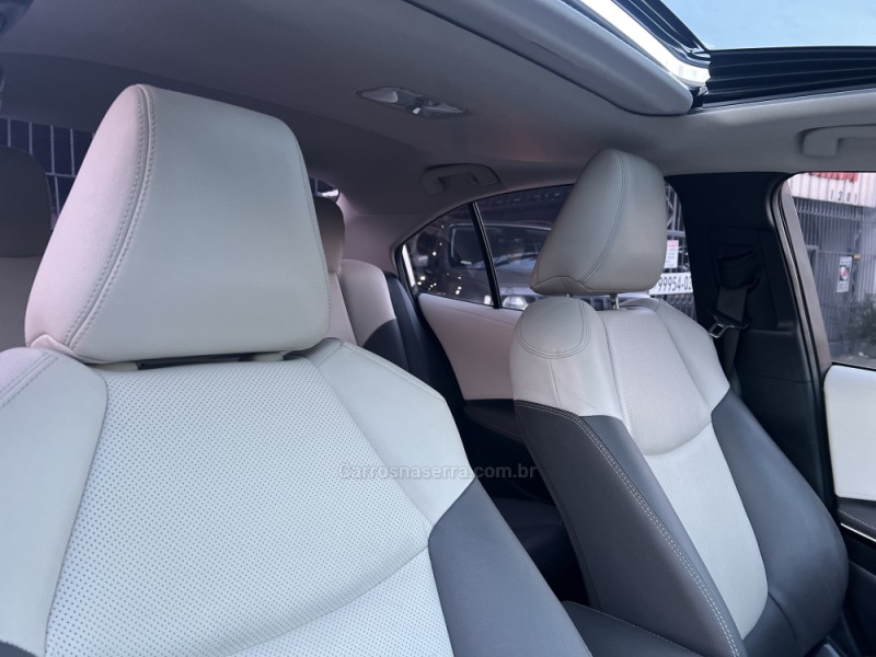 COROLLA 1.8 ALTIS PREMIUM 16V HÍBRIDO 4P AUTOMÁTICO - 2023 - CAMPO BOM