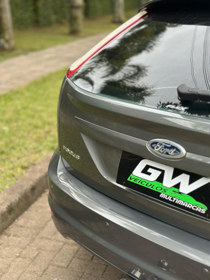 FOCUS 1.6 GL 8V GASOLINA 4P MANUAL - 2011 - CAXIAS DO SUL