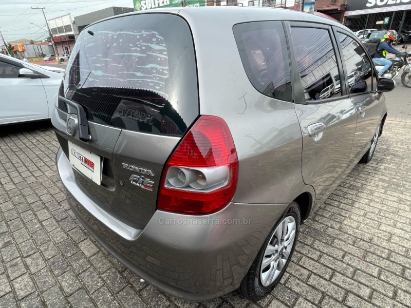 FIT 1.5 EX 16V FLEX 4P AUTOMÁTICO - 2006 - CAMPO BOM