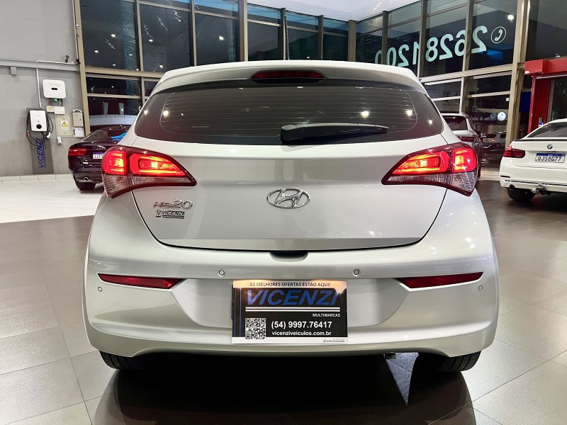 HB20 1.0 COPA DO MUNDO 12V FLEX 4P MANUAL - 2019 - FARROUPILHA