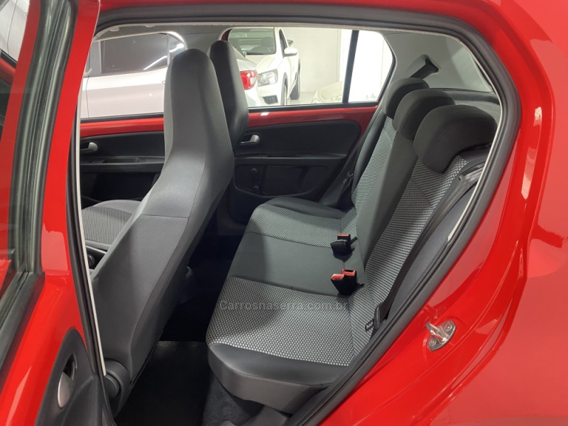 UP 1.0 MPI MOVE UP 12V FLEX 2P MANUAL - 2015 - BENTO GONçALVES