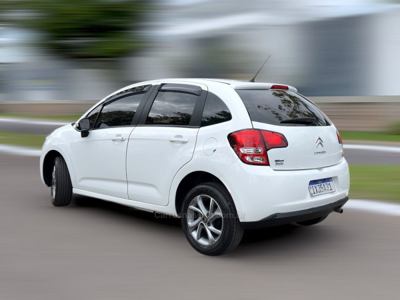 C3 1.2 TENDANCE 8V FLEX 4P MANUAL - 2017 - NOVO HAMBURGO