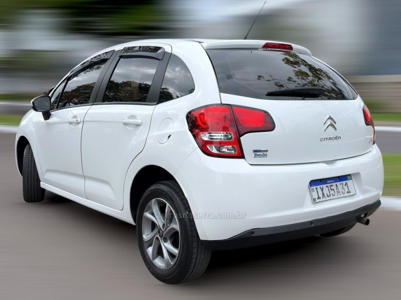C3 1.2 TENDANCE 8V FLEX 4P MANUAL - 2017 - NOVO HAMBURGO