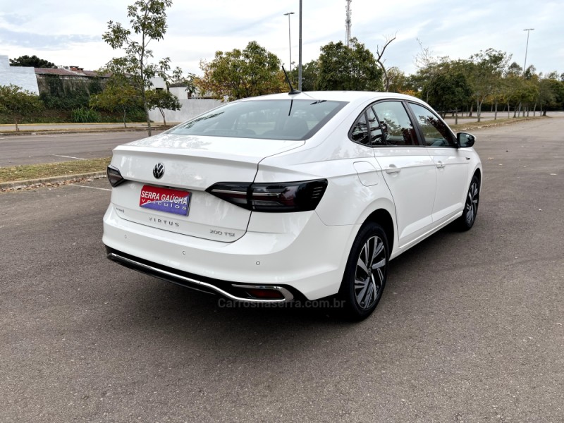 VIRTUS 1.0 200 TSI HIGHLINE AUTOMÁTICO - 2023 - BENTO GONçALVES