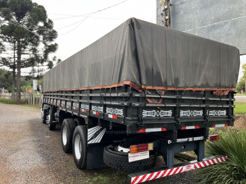 ATEGO 2429 6X2 - 2012 - GUAPORé