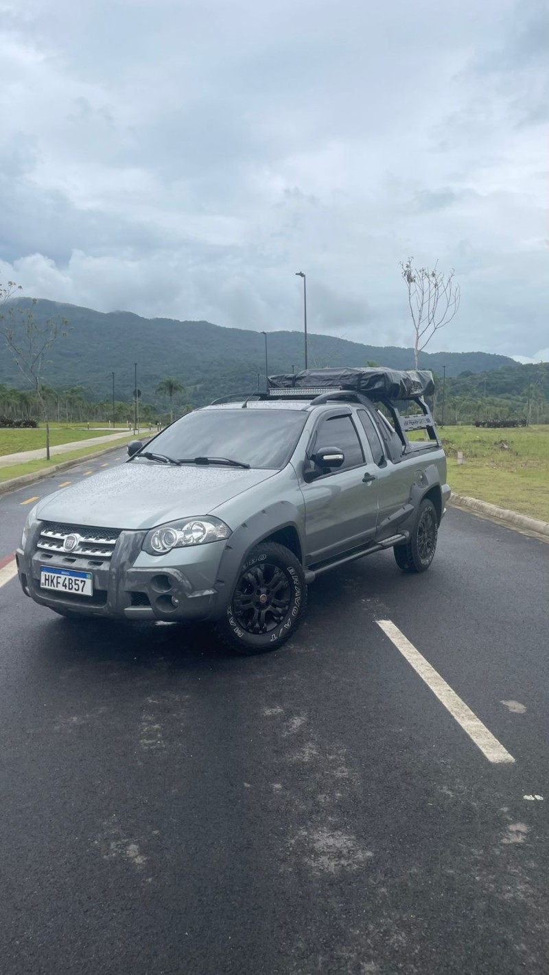 STRADA 1.8 MPI ADVENTURE LOCKER CE 16V FLEX 2P MANUAL - 2012 - FARROUPILHA