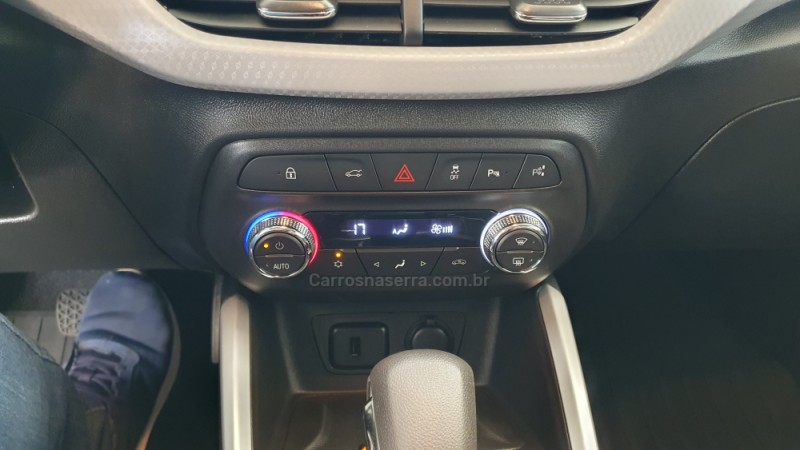 ONIX 1.0 PREMIER II 12V TURBO FLEX 4P AUTOMÁTICO - 2025 - ENCANTADO