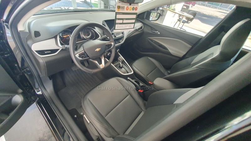 ONIX 1.0 PREMIER II 12V TURBO FLEX 4P AUTOMÁTICO - 2025 - ENCANTADO