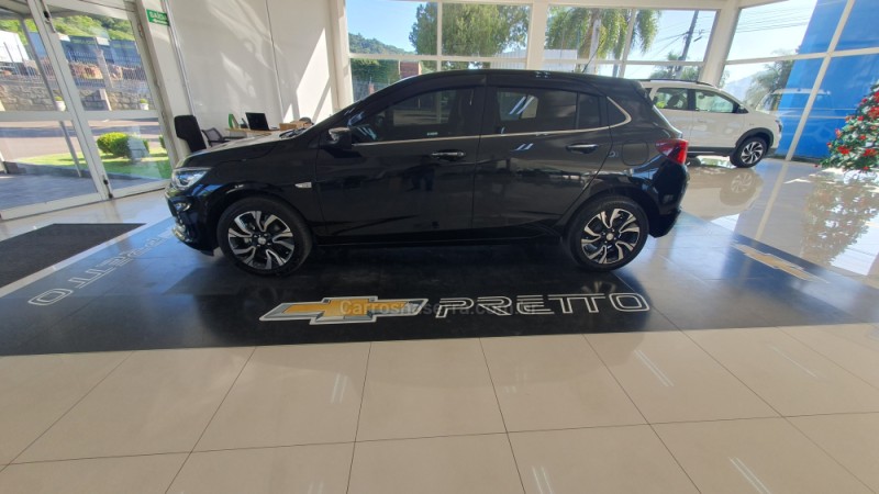 ONIX 1.0 PREMIER II 12V TURBO FLEX 4P AUTOMÁTICO - 2025 - ENCANTADO