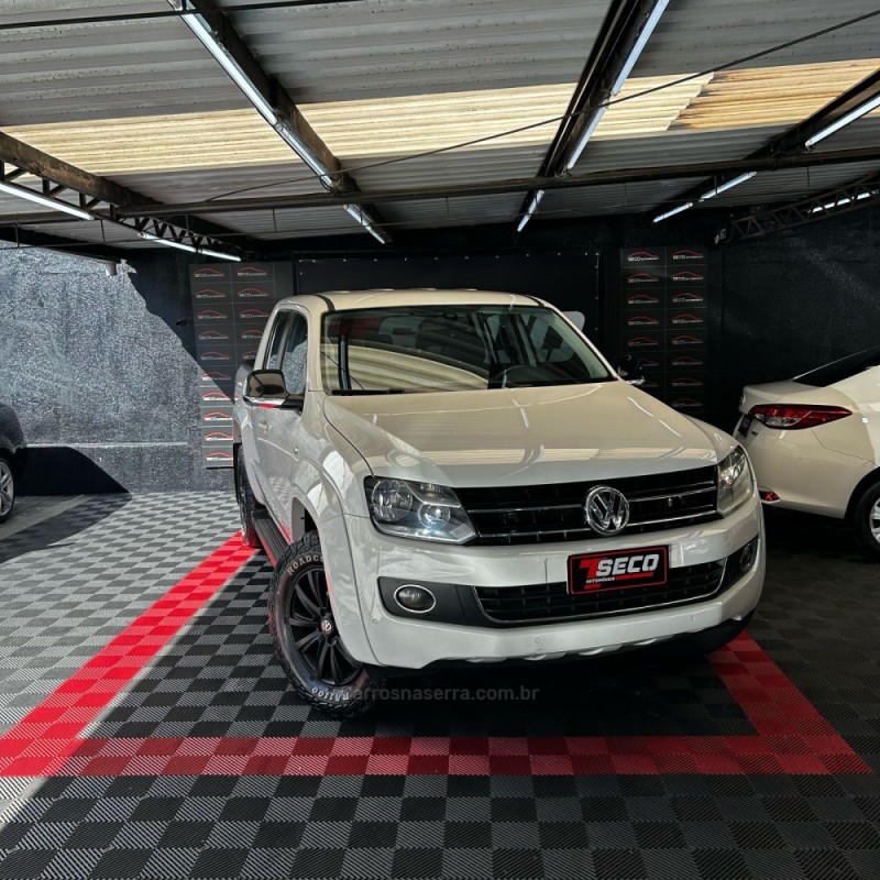 AMAROK 2.0 HIGHLINE 4X4 CD 16V TURBO INTERCOOLER DIESEL 4P AUTOMÁTICO - 2014 - PASSO FUNDO