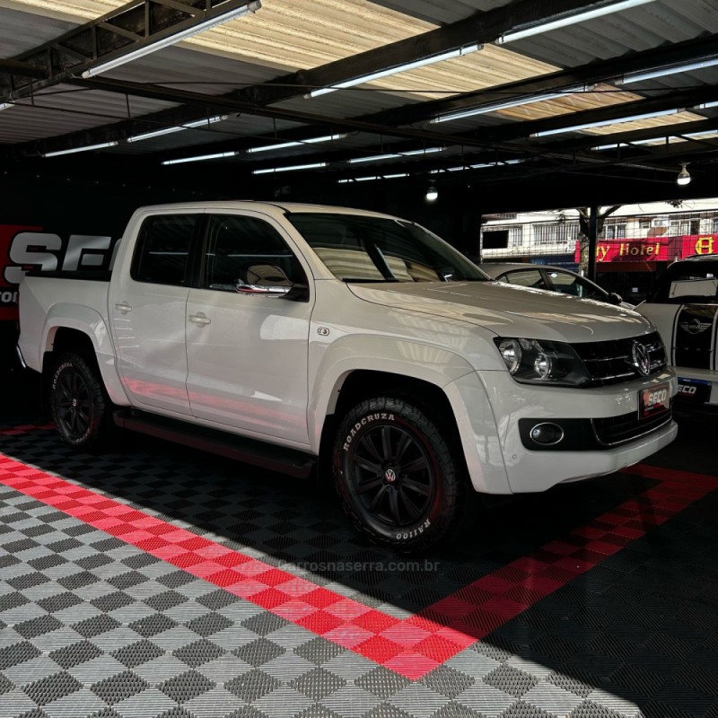 AMAROK 2.0 HIGHLINE 4X4 CD 16V TURBO INTERCOOLER DIESEL 4P AUTOMÁTICO - 2014 - PASSO FUNDO