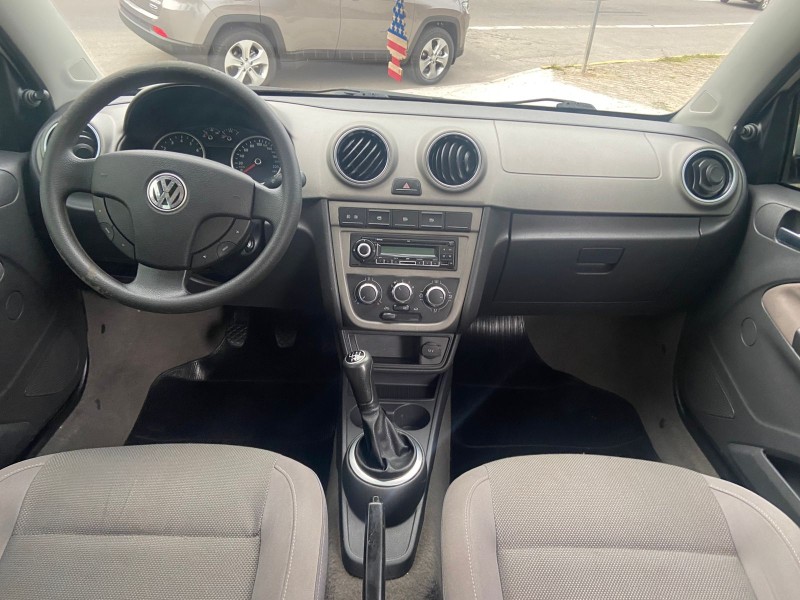 VOYAGE 1.6 MI COMFORTLINE 8V FLEX 4P MANUAL - 2009 - CAXIAS DO SUL