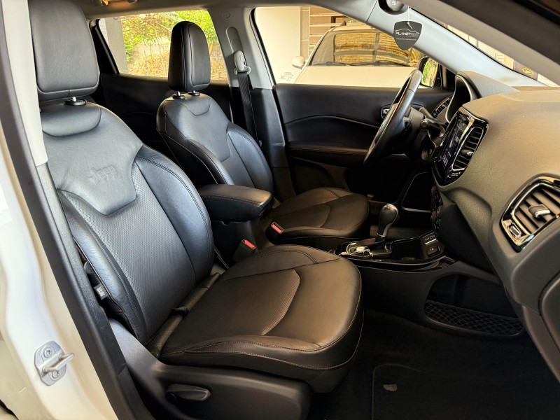 COMPASS 2.0 16V FLEX LIMITED AUTOMÁTICO - 2018 - FARROUPILHA