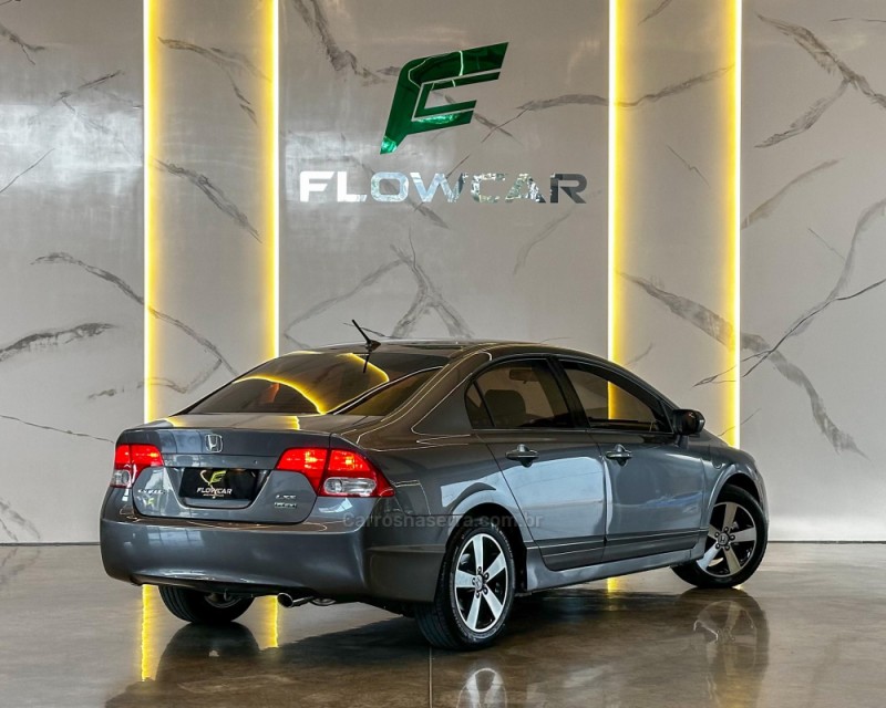 CIVIC 1.8 LXS 16V GASOLINA 4P MANUAL - 2007 - GARIBALDI