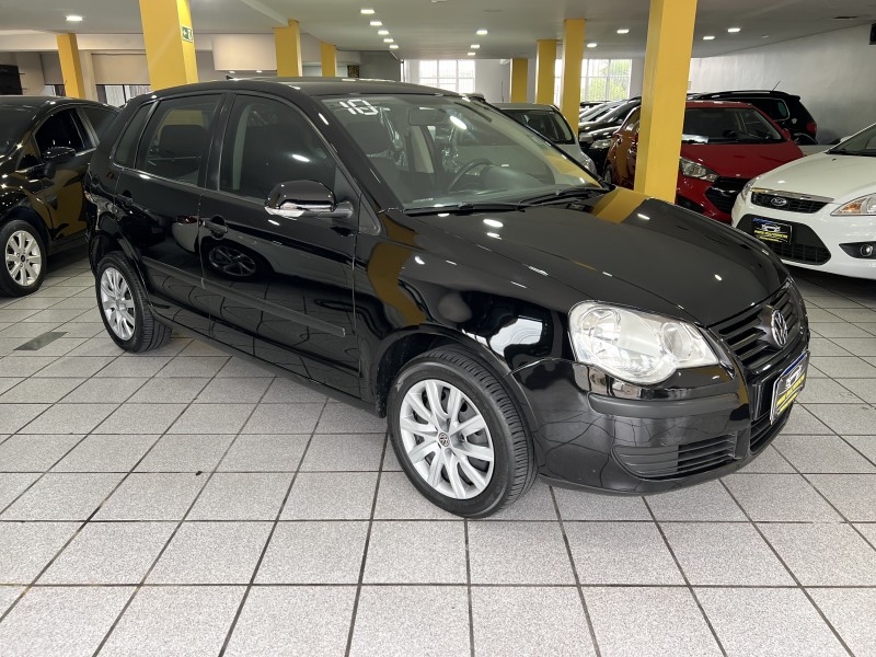 POLO 1.6 MI 8V TOTAL FLEX 4P MANUAL - 2010 - CAXIAS DO SUL