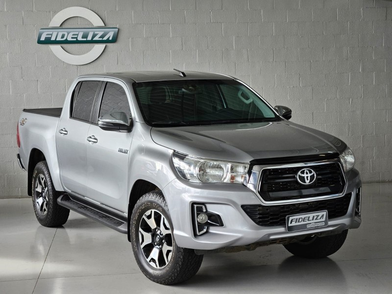 HILUX 2.8 SR 4X4 CD 16V DIESEL 4P AUTOMÁTICO - 2020 - FARROUPILHA