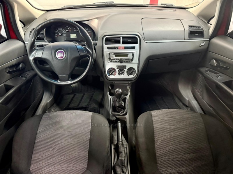 PUNTO 1.4 ATTRACTIVE ITALIA 8V FLEX 4P MANUAL - 2012 - CAXIAS DO SUL