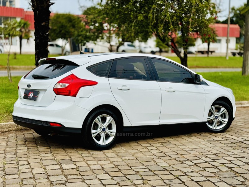 FOCUS 1.6 S 16V FLEX 4P MANUAL - 2015 - CASCA