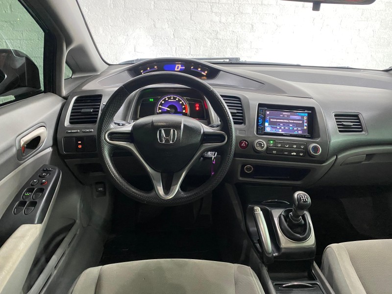 CIVIC 1.8 LXS 16V GASOLINA 4P MANUAL - 2007 - CAXIAS DO SUL