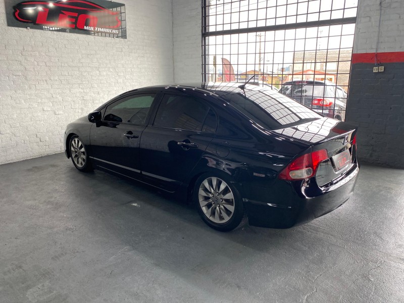 CIVIC 1.8 LXS 16V GASOLINA 4P MANUAL - 2007 - CAXIAS DO SUL