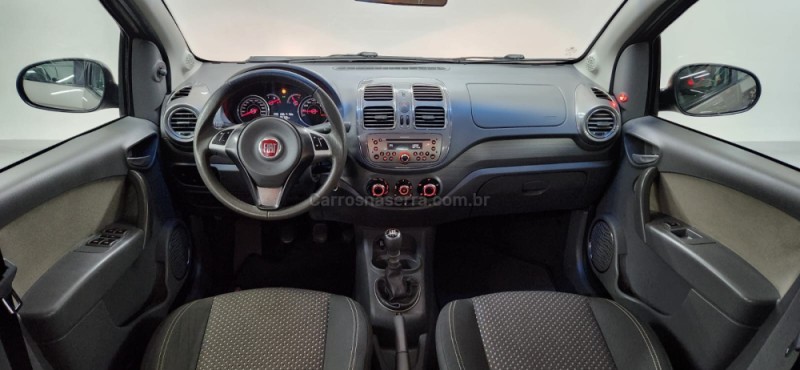 GRAND SIENA 1.6 MPI ESSENCE 16V FLEX 4P MANUAL - 2015 - BENTO GONçALVES