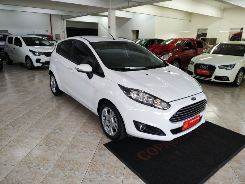 FIESTA 1.6 SEL HATCH 16V FLEX 4P AUTOMÁTICO - 2017 - CAXIAS DO SUL