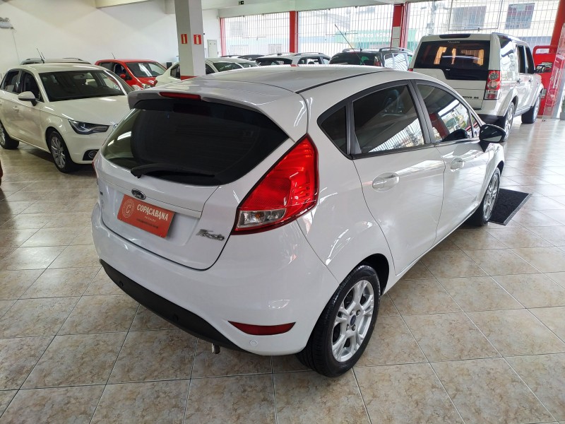 FIESTA 1.6 SEL HATCH 16V FLEX 4P AUTOMÁTICO - 2017 - CAXIAS DO SUL