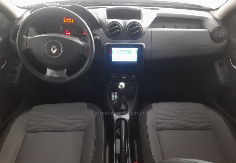 DUSTER 1.6 DYNAMIQUE 4X2 16V FLEX 4P MANUAL - 2013 - GARIBALDI