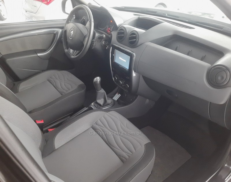 DUSTER 1.6 DYNAMIQUE 4X2 16V FLEX 4P MANUAL - 2013 - GARIBALDI