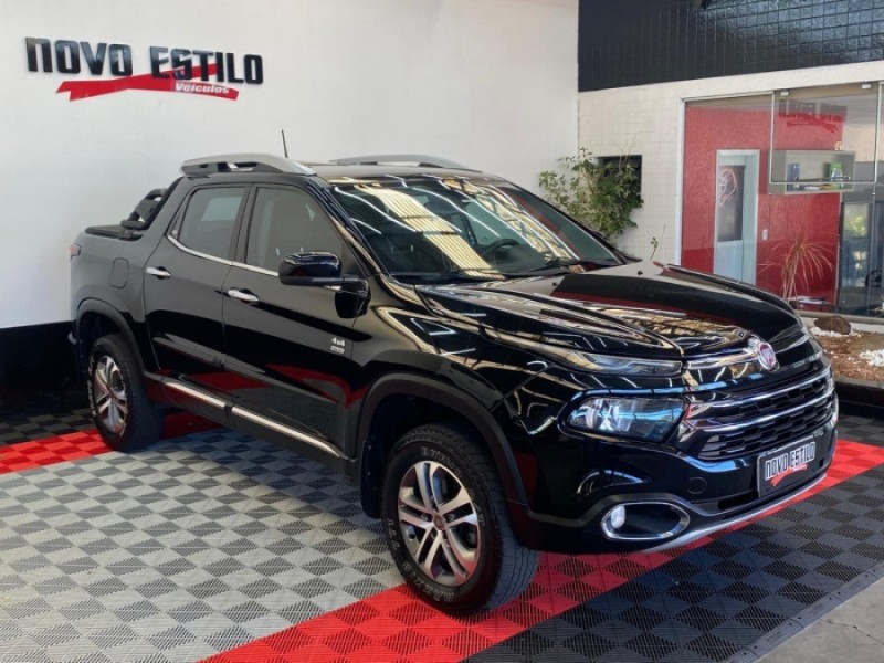 TORO 2.0 16V TURBO DIESEL VOLCANO AT9 4X4 AUTOMÁTICO - 2018 - CAXIAS DO SUL