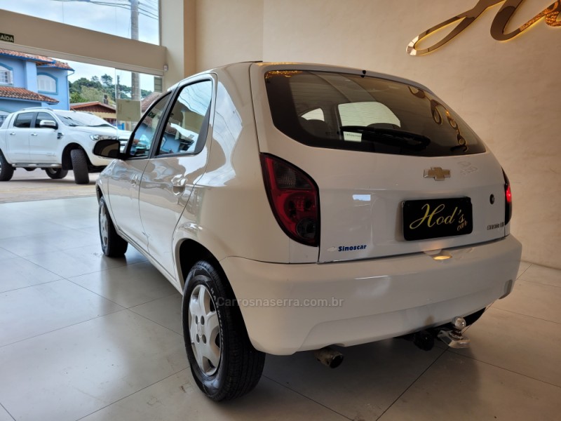 CELTA 1.0 MPFI LT 8V FLEX 4P MANUAL - 2015 - CANELA