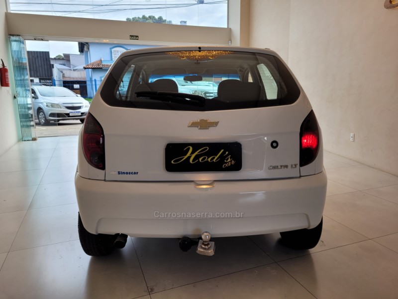 CELTA 1.0 MPFI LT 8V FLEX 4P MANUAL - 2015 - CANELA