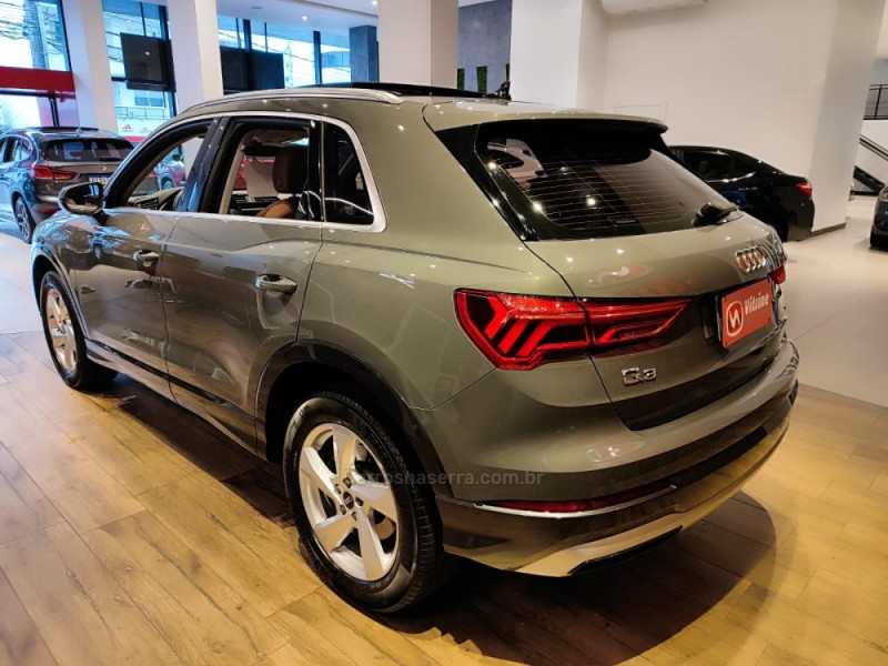 Q3 2.0 TFSI PERFORMANCE BLACK QUATTRO GASOLINA 4P AUTOMÁTICO - 2023 - ERECHIM