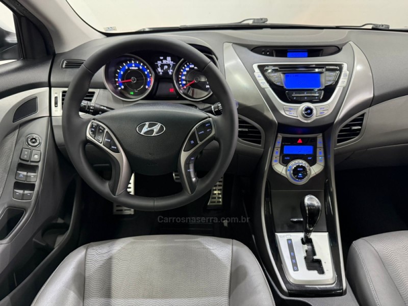 ELANTRA 1.8 GLS 16V GASOLINA 4P AUTOMÁTICO - 2013 - NOVO HAMBURGO