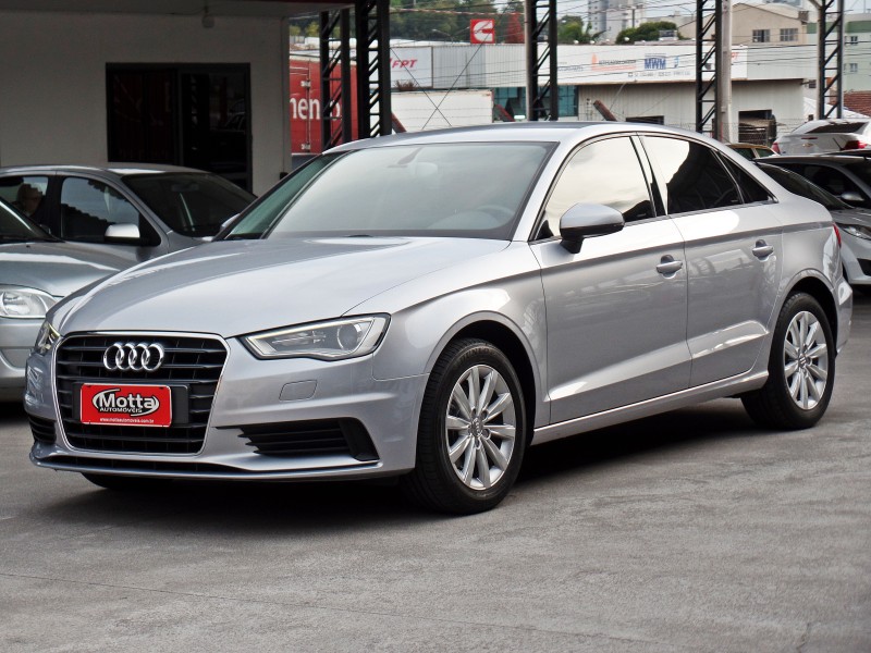 A3 1.4 TFSI SEDAN ATTRACTION 16V GASOLINA 4P S-TRONIC - 2015 - CAXIAS DO SUL