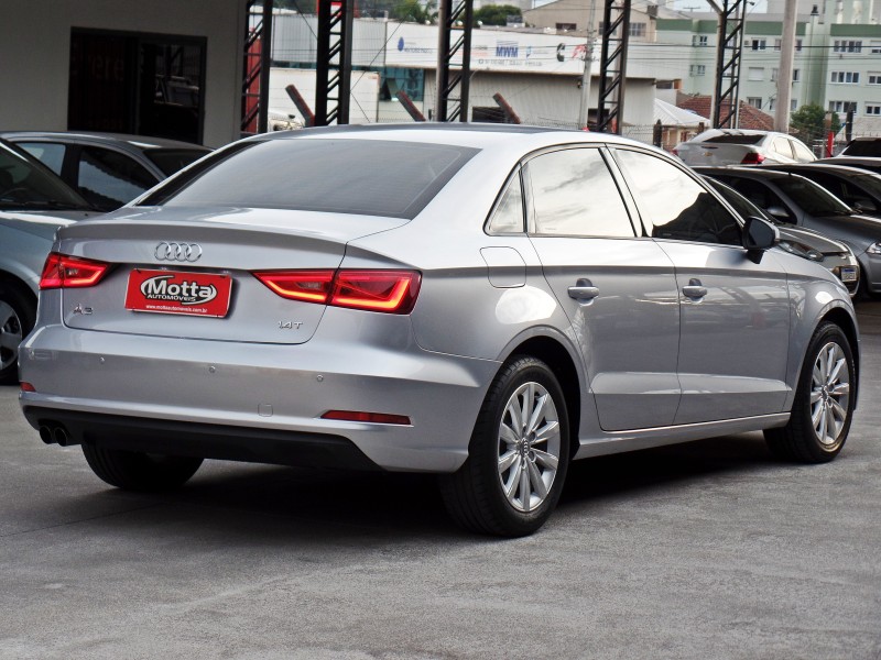 A3 1.4 TFSI SEDAN ATTRACTION 16V GASOLINA 4P S-TRONIC - 2015 - CAXIAS DO SUL