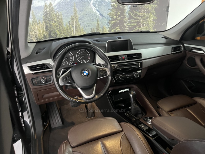 X1 2.0 28I SPORT GP 4X4 16V FLEX 4P AUTOMÁTICO - 2017 - GARIBALDI