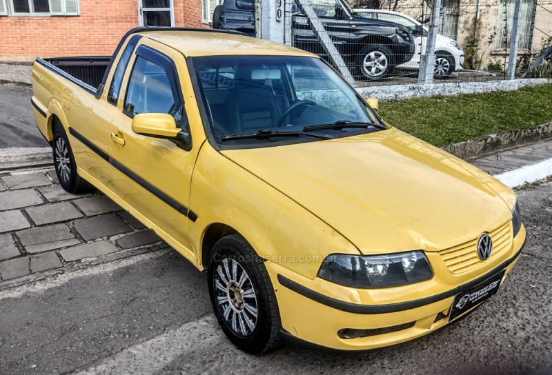 SAVEIRO 1.8 MI CS 8V GASOLINA 2P MANUAL G.III - 2001 - CAXIAS DO SUL