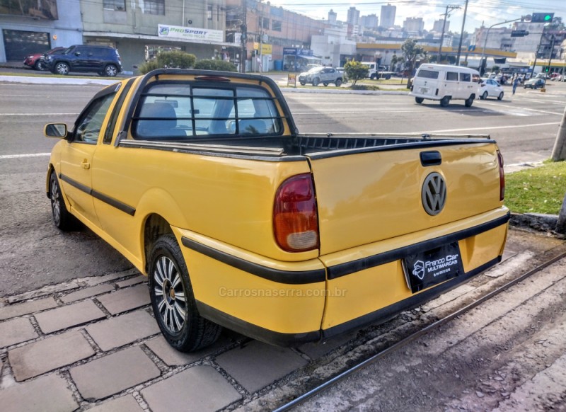 SAVEIRO 1.8 MI CS 8V GASOLINA 2P MANUAL G.III - 2001 - CAXIAS DO SUL