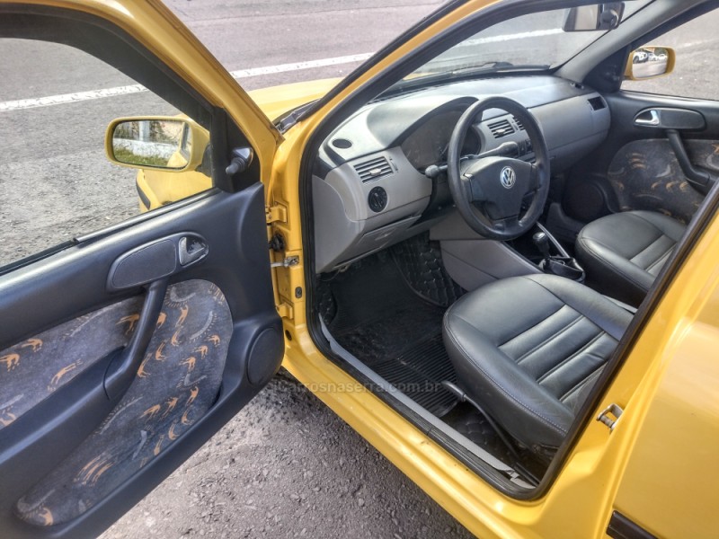 SAVEIRO 1.8 MI CS 8V GASOLINA 2P MANUAL G.III - 2001 - CAXIAS DO SUL