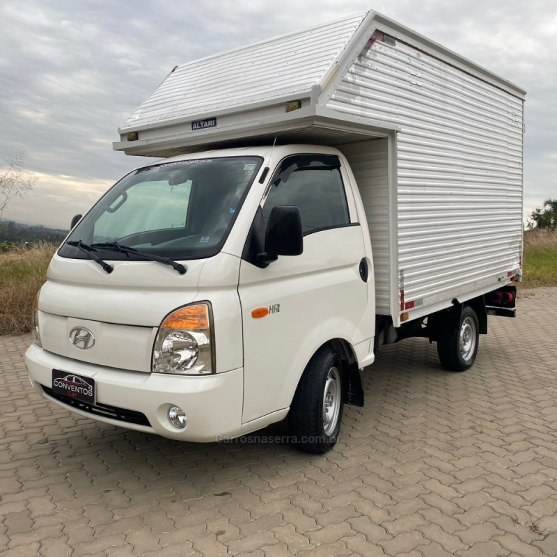 HR 2.5 TCI HDB BAU 4X2 8V 97CV TURBO INTERCOOLER DIESEL 2P MANUAL - 2008 - LAJEADO