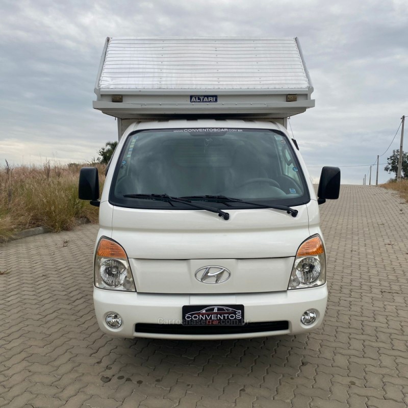 HR 2.5 TCI HDB BAU 4X2 8V 97CV TURBO INTERCOOLER DIESEL 2P MANUAL - 2008 - LAJEADO