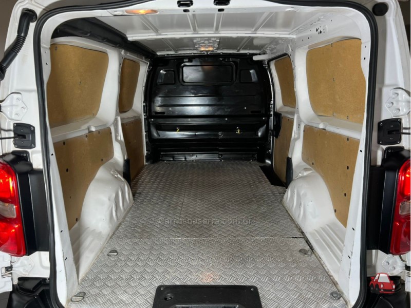 JUMPY 1.6 FURGÃO TURBO DIESEL BLUE HDI - 2018 - CAXIAS DO SUL