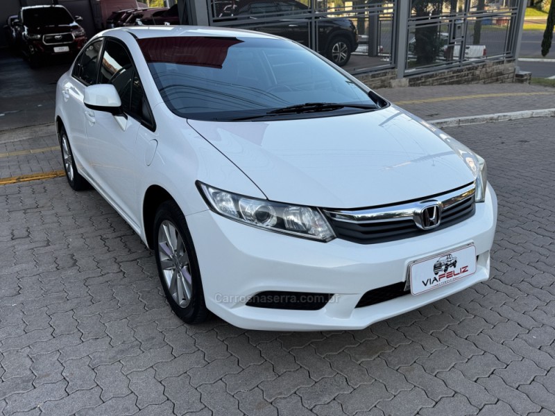 CIVIC 1.8 LXS 16V FLEX 4P MANUAL - 2014 - FELIZ
